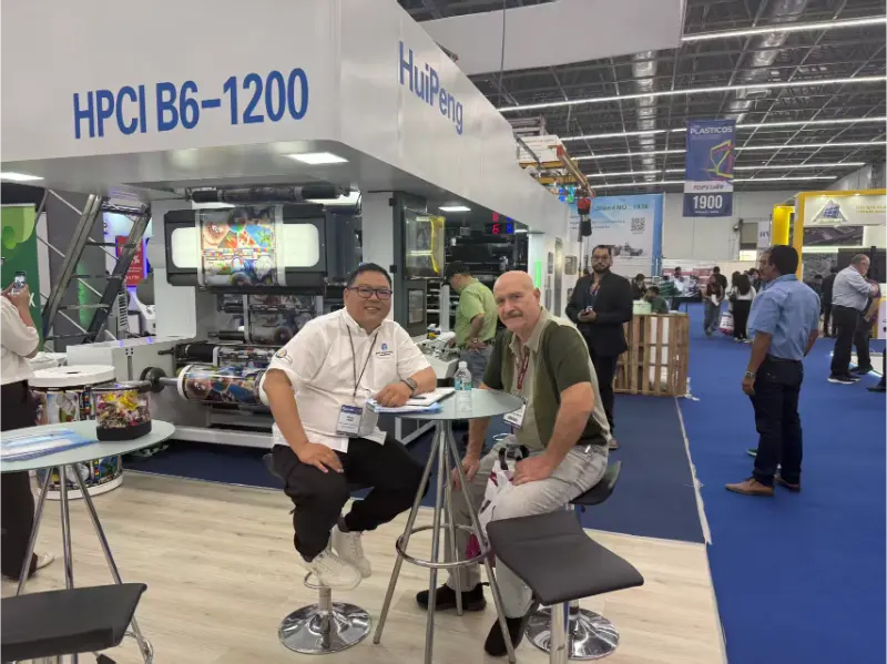 HuiPeng demonstriert Innovation und Stärke auf der Expo Guadalajara 2026 und stärkt globale Partnerschaften